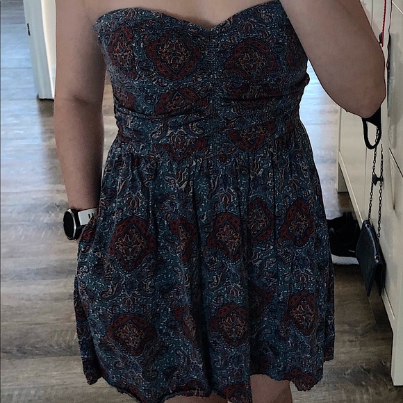 Floral Summer Dress - Picture 1 of 3
